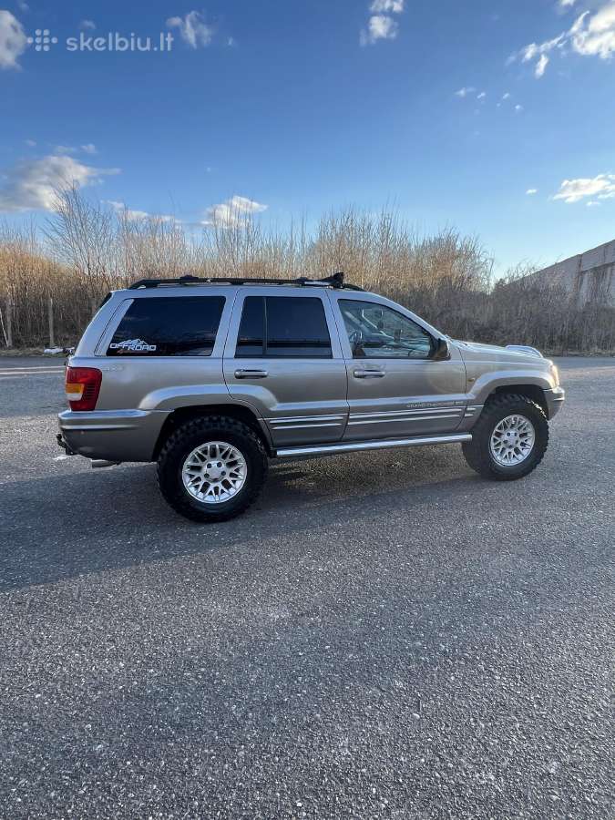 Jeep grand sherokee 4.7 su dujom.