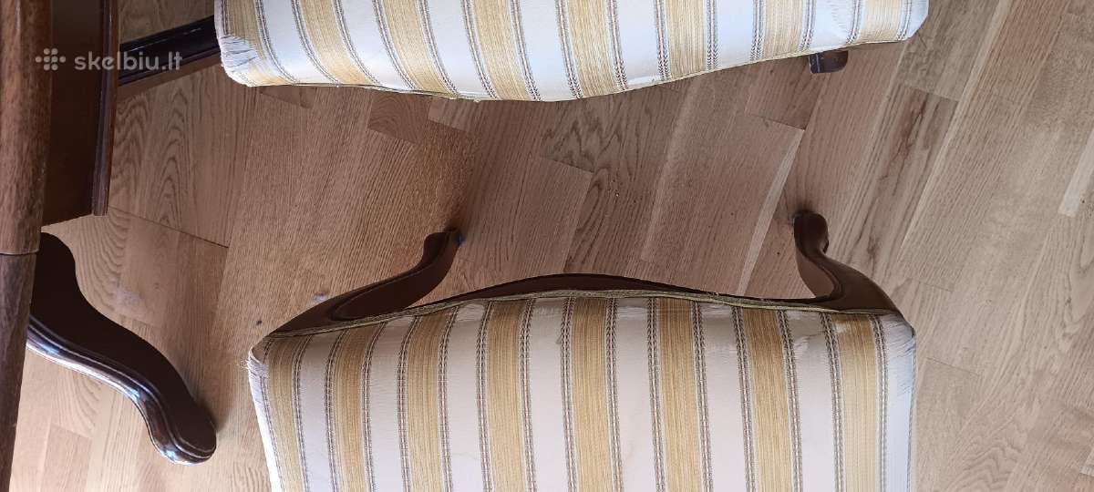 Itališkas dėvėtas valgomojo komplektas - nuotraukos Nr. 7