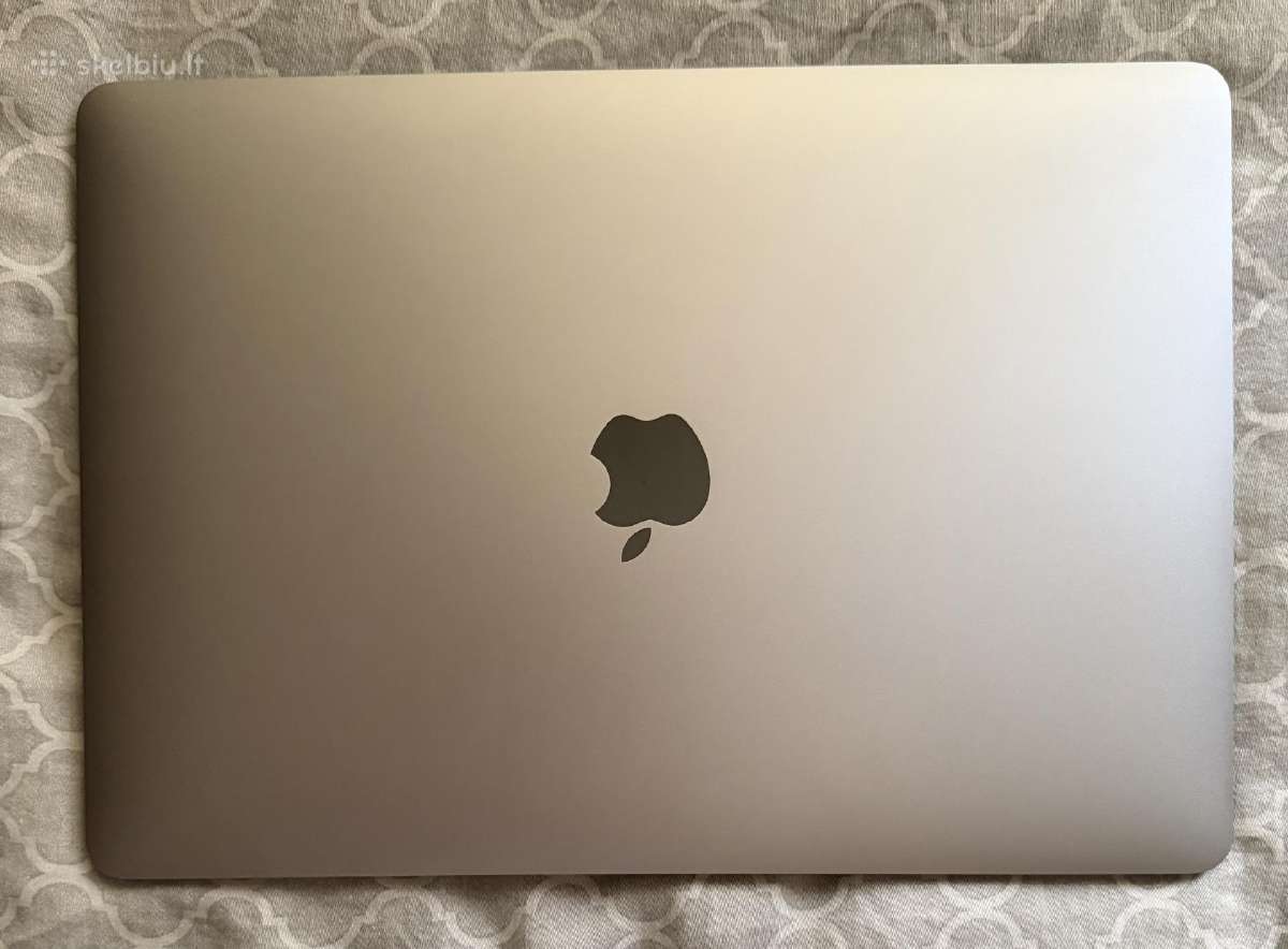 MacBook Air M1