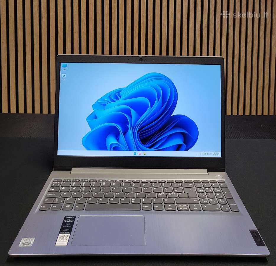 Lenovo 15,6 / i3 10th / 8 GB Ddr4 / 256 Nvme / Fhd