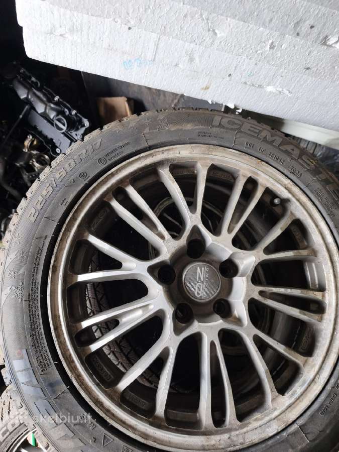 R17