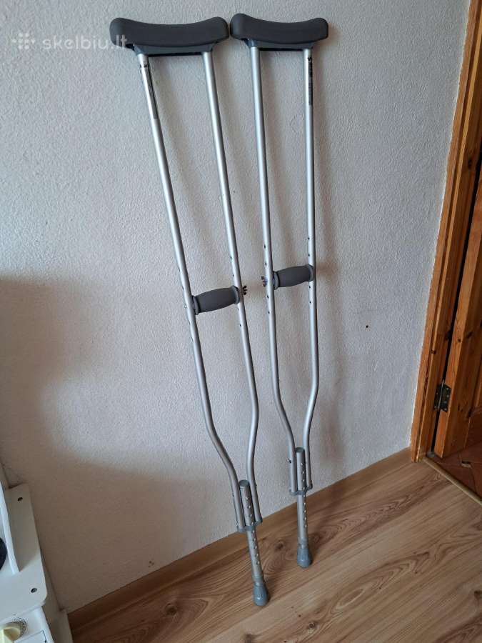 Pažastiniai ramentai