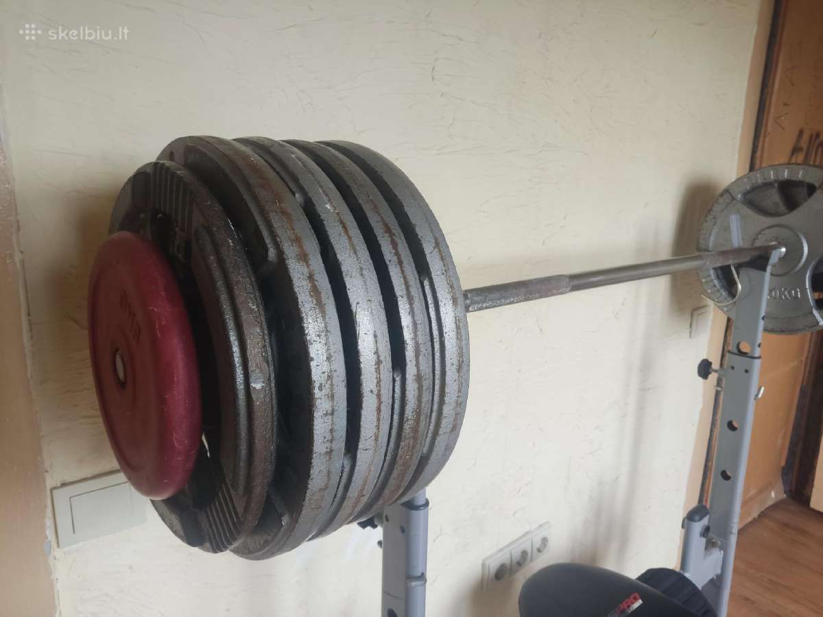 Štanga su svoriais 200kg