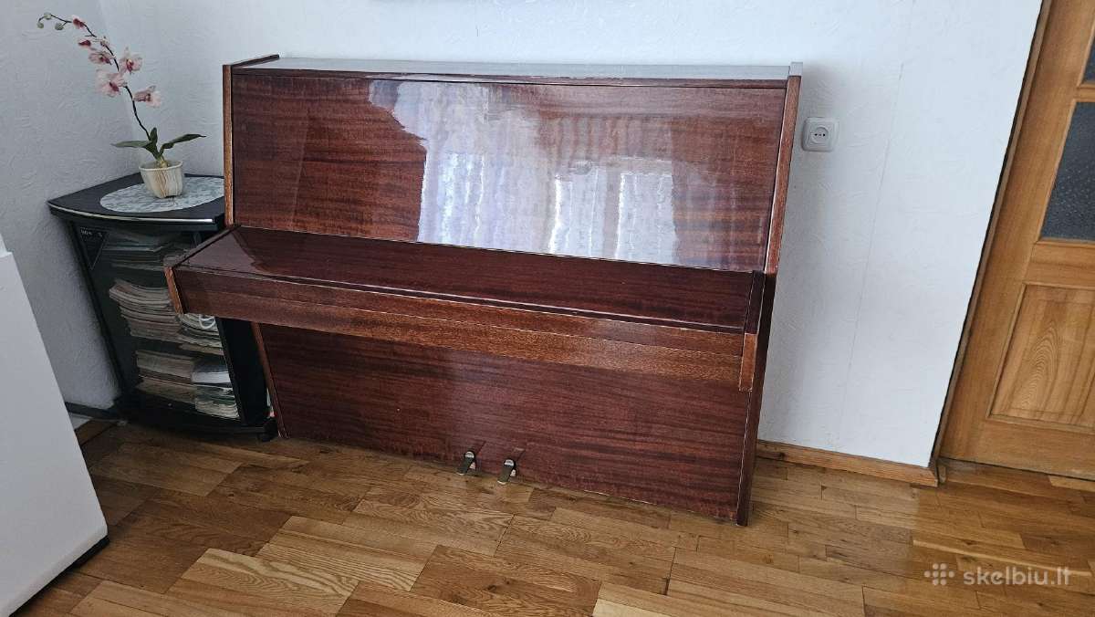 Pianinas Riga