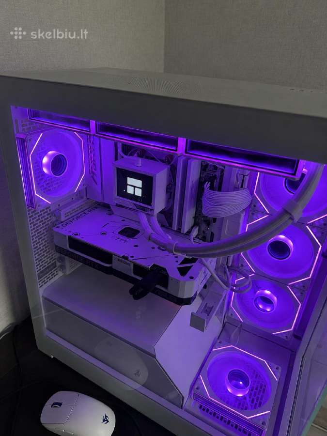 High End Gaming Pc 9800x3d + 4070s