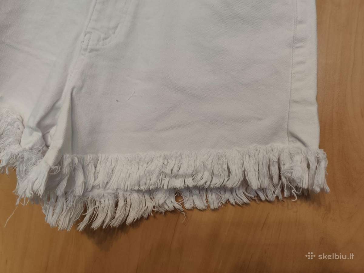 2xl balti džinsiniai šortai moterims - nuotraukos Nr. 3