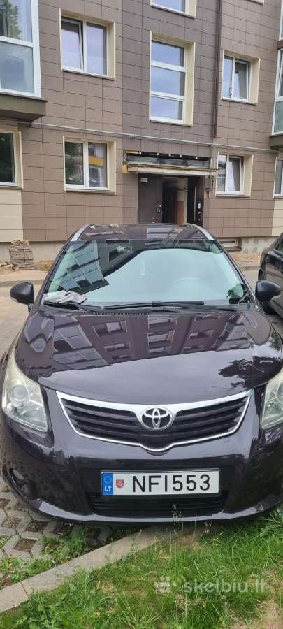 Parduodu Toyota Avensis