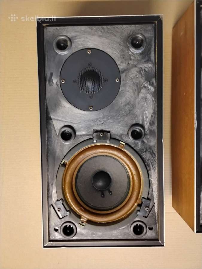 Legendiniai garsiakalbiai Beng Olufsen - nuotraukos Nr. 3