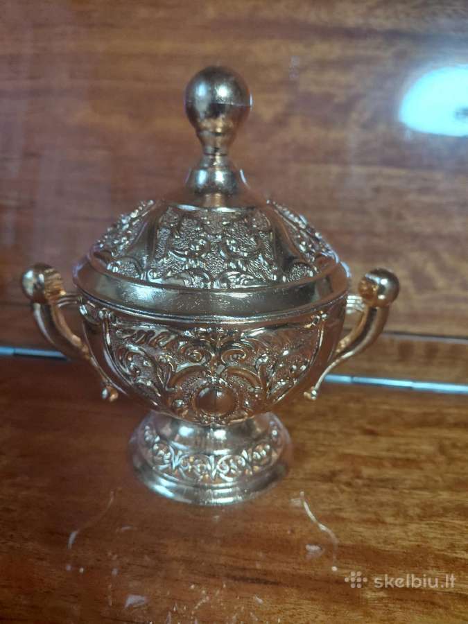 Vintažinė metalinė cukrinė