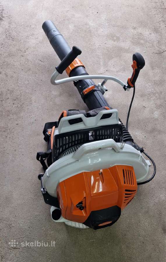 Stihl Br800 C lapų pūstuvas