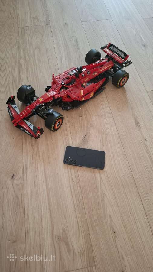 Lego Ferrari F1