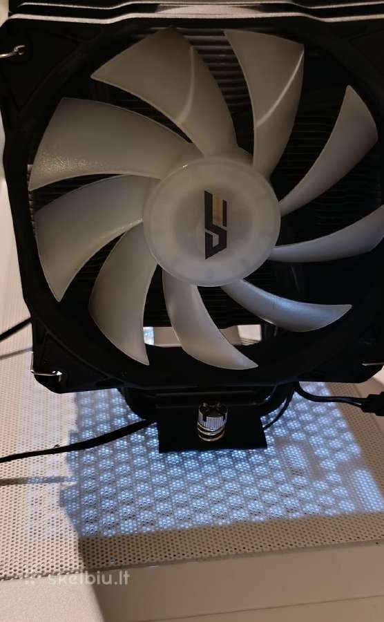 Motinine/cpu/ramai/cpu cooleris (ausintuvas)