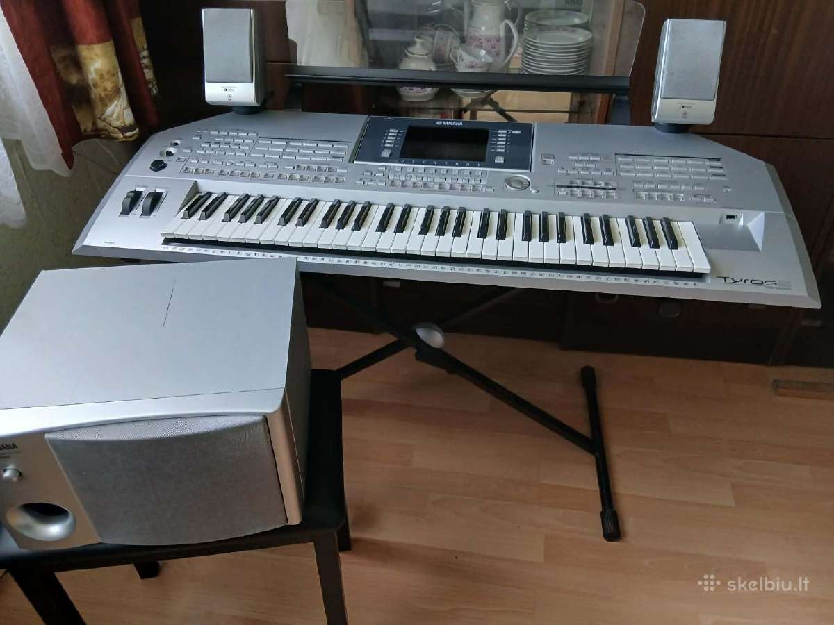 Parduodu geros būkles sintezatorius yamaha tyros 2 - nuotraukos Nr. 3