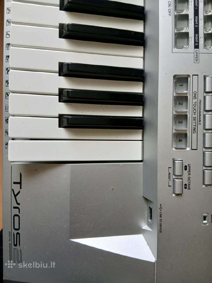 Parduodu geros būkles sintezatorius yamaha tyros 2 - nuotraukos Nr. 4