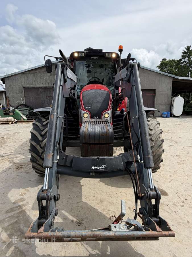 Valtra N143 Direct su frontaliniu krautuvu - nuotraukos Nr. 4