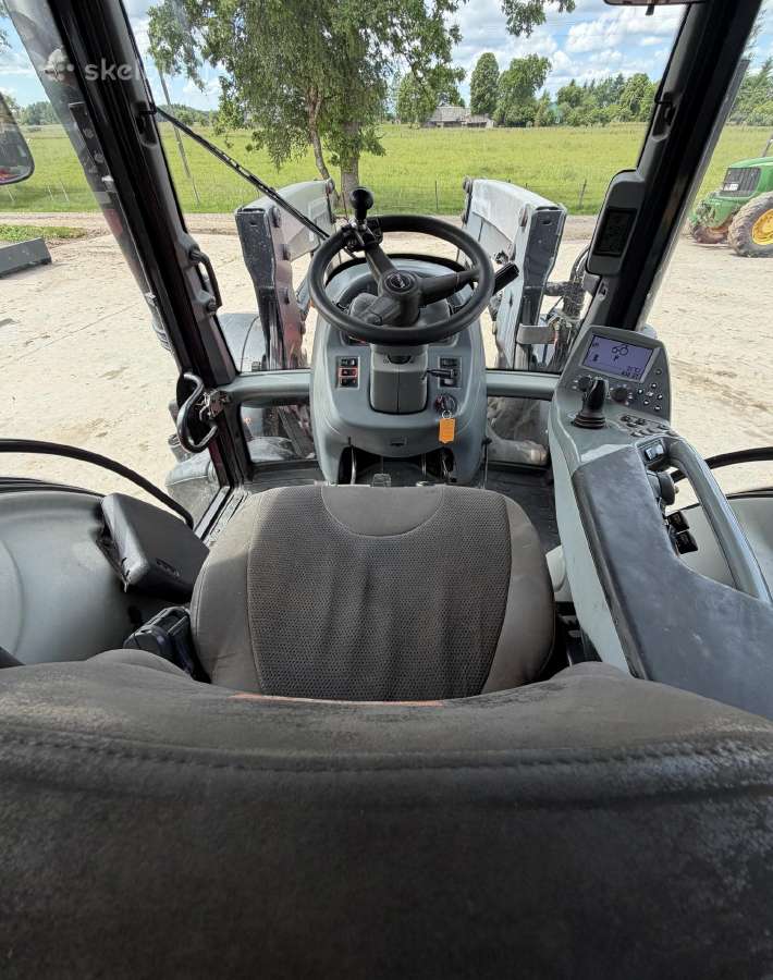 Valtra N143 Direct su frontaliniu krautuvu - nuotraukos Nr. 11