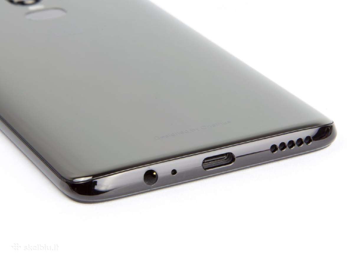 Flagmanas Oneplus Snapdragon 8 su 8gb RAM