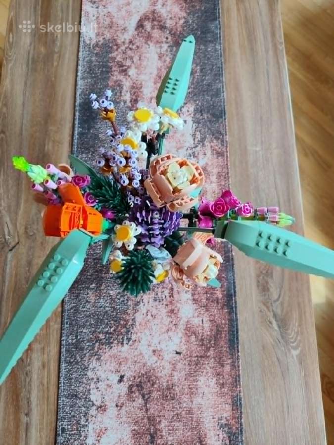 Parduodu Lego 10280 Gėlių puokštė