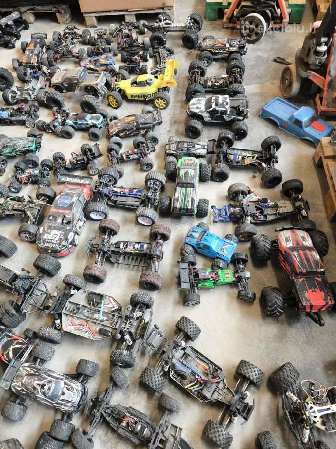 RC Radio bangų valdomų automodelių šrotas - nuotraukos Nr. 26