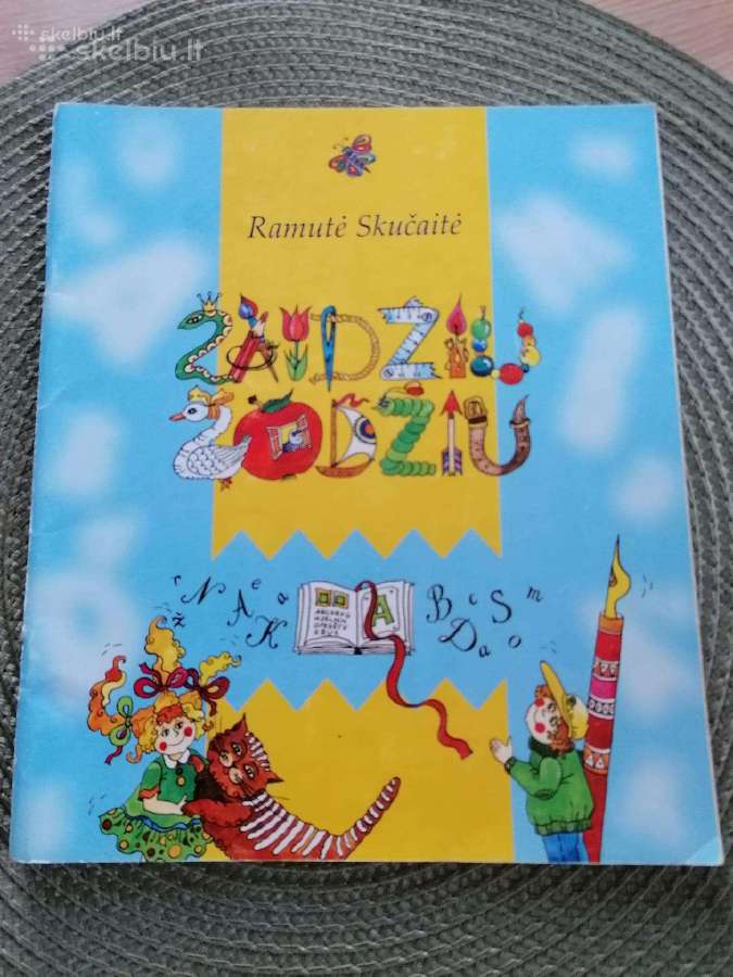 Daug knygu moksleiviams, abiturientams,vadoveliai - nuotraukos Nr. 29