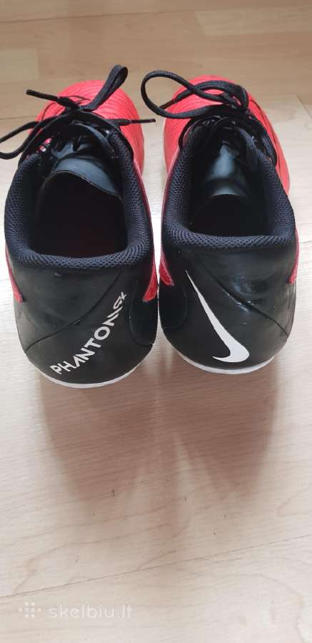 Nike futbolo bateliai - nuotraukos Nr. 3