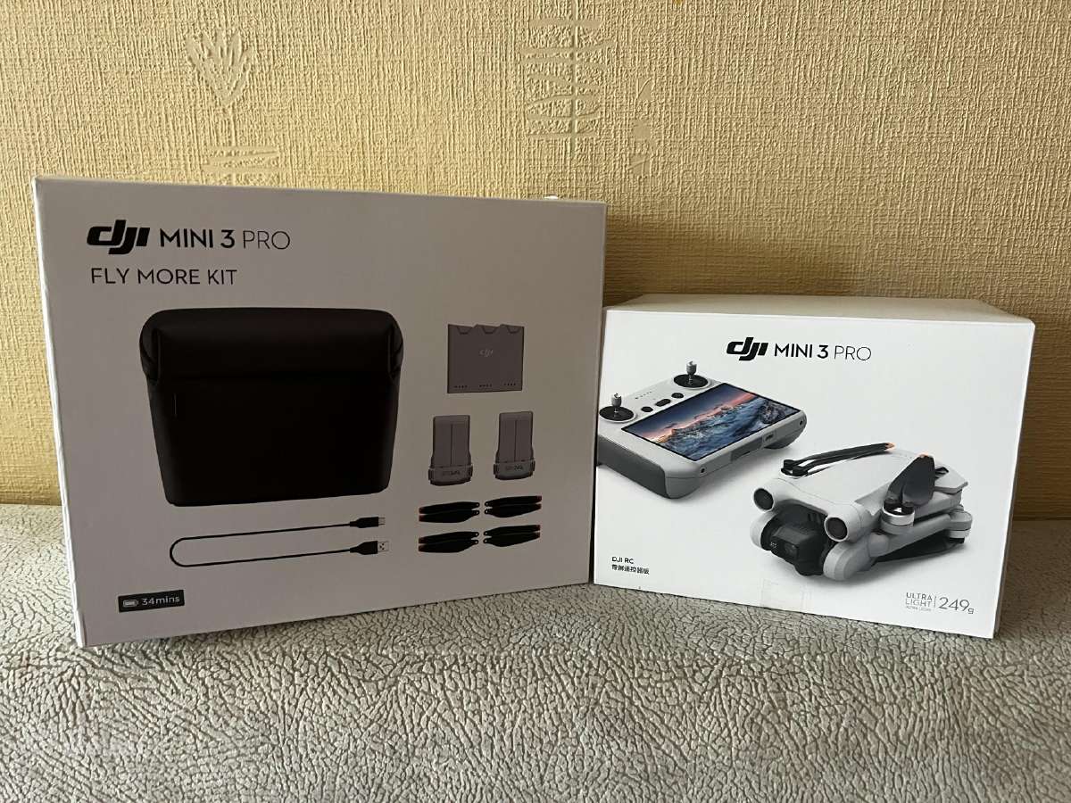 Dji Mini 3 Pro RC + Fly More Kit