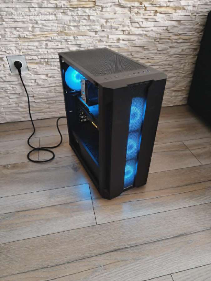 Kompiuteris 12400f/ Rtx 3070/ 32gb RAM