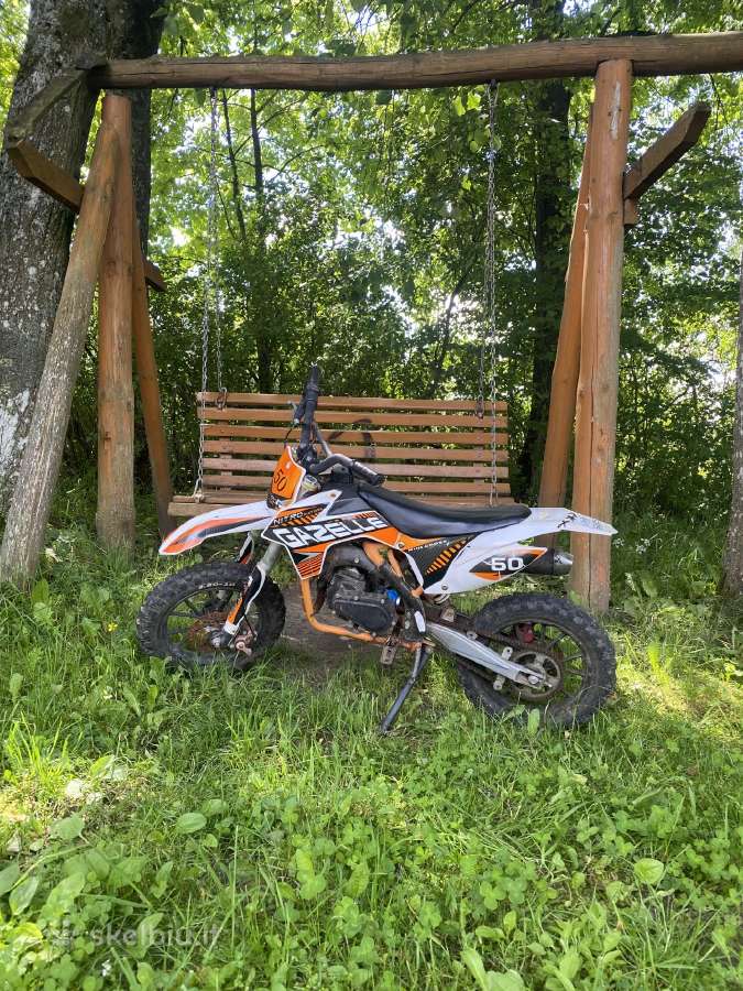 Parduotu vaikiska motocikla