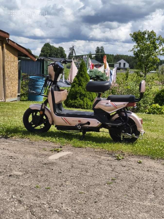 Elektrinis dviratis motoroleris Eb-12
