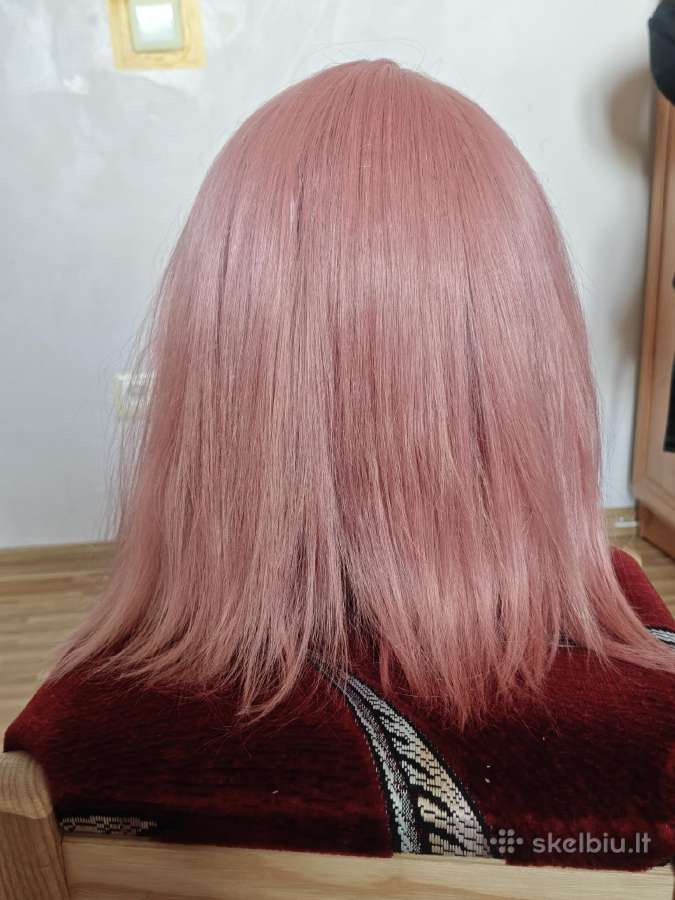 Rožinis perukas su kirpčiukais (Cosplay / fotosesi - nuotraukos Nr. 5