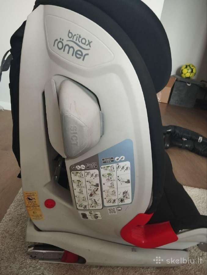 Britax Romer Advansafix autokėdutė 9-36kg