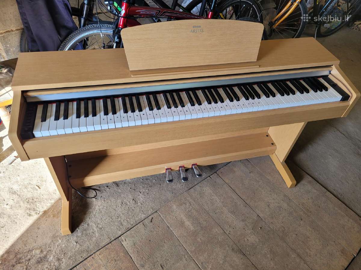 Parduodamas elektrinis pianinas Yamaha Arius