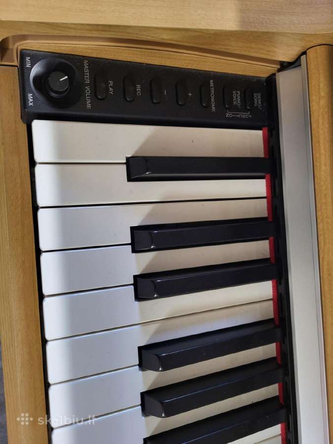 Parduodamas elektrinis pianinas Yamaha Arius - nuotraukos Nr. 4
