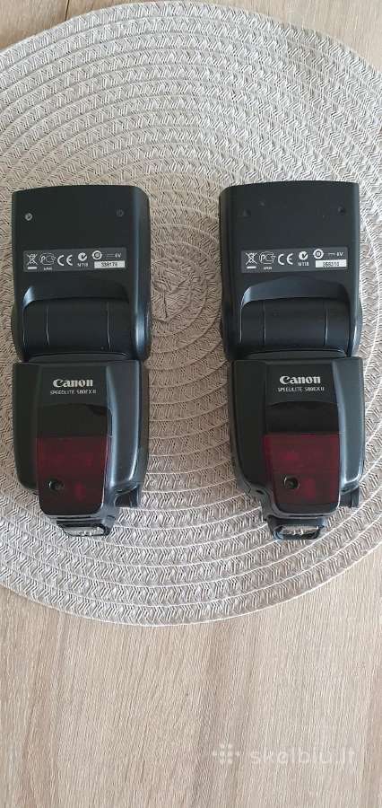 Canon Speedlite 580ex II (su defektais, dalims)