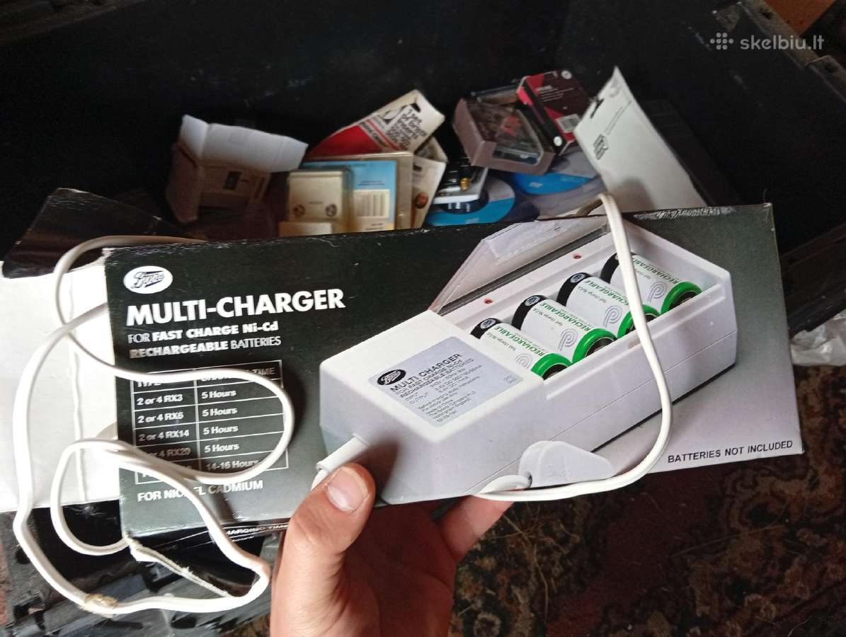 Boots Multi-charger baterijų kroviklis