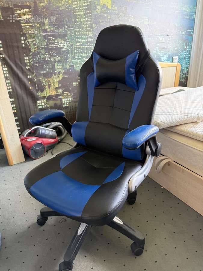 Biuro kėdė . Žaidimų