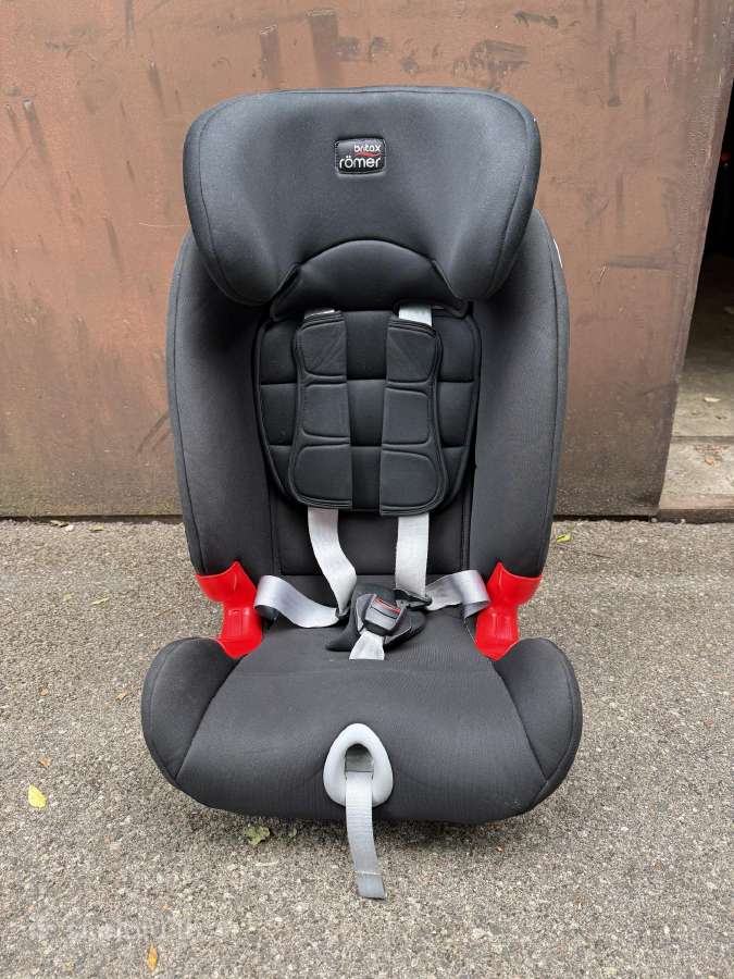 Britax Romer Advansafix III