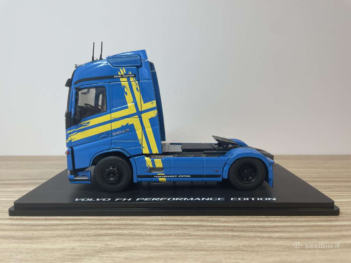 Parduodu Volvo Fh vilkiko modeliuką 1/43 - nuotraukos Nr. 5