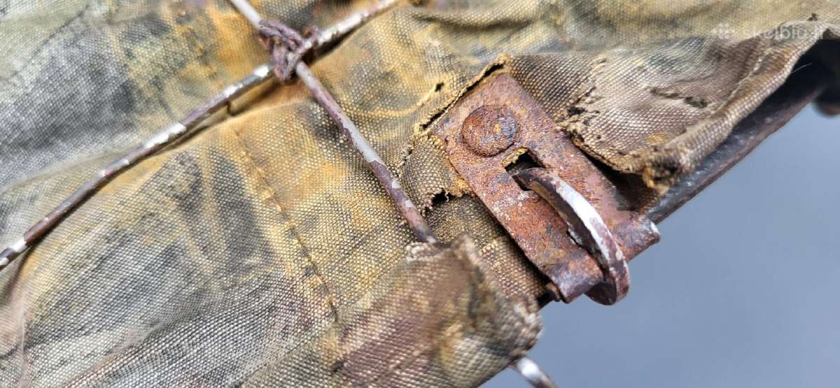 Maskuojamasis užvalkalas vokiškam ww2 šalmui