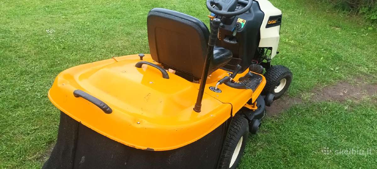 Cub Cadet 23 V Twin