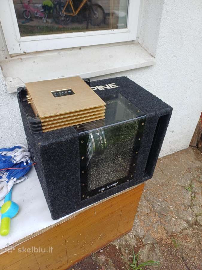 Alpine subas su xzound monobloku