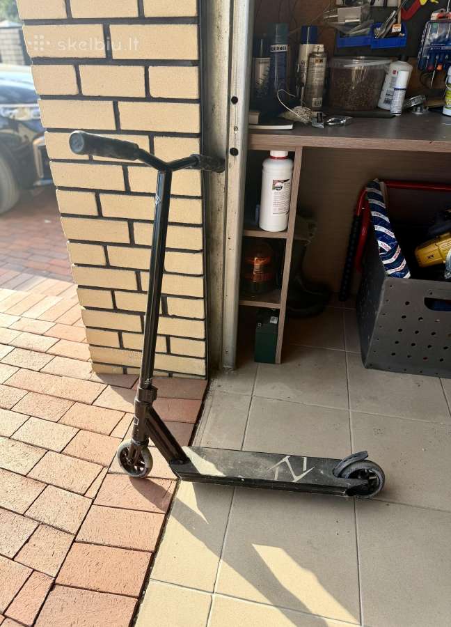 Triukinis paspirtukas Fuzion Z250