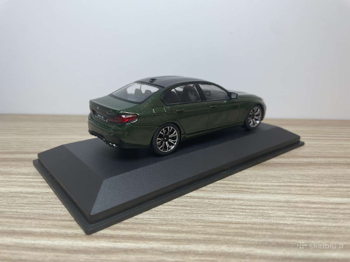 Parduodu Bmw M5 1/43 modeliuką - nuotraukos Nr. 4