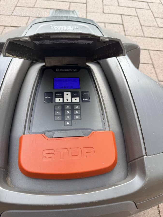 Husqvarna Automower 310 + stotelė + instaliacinis