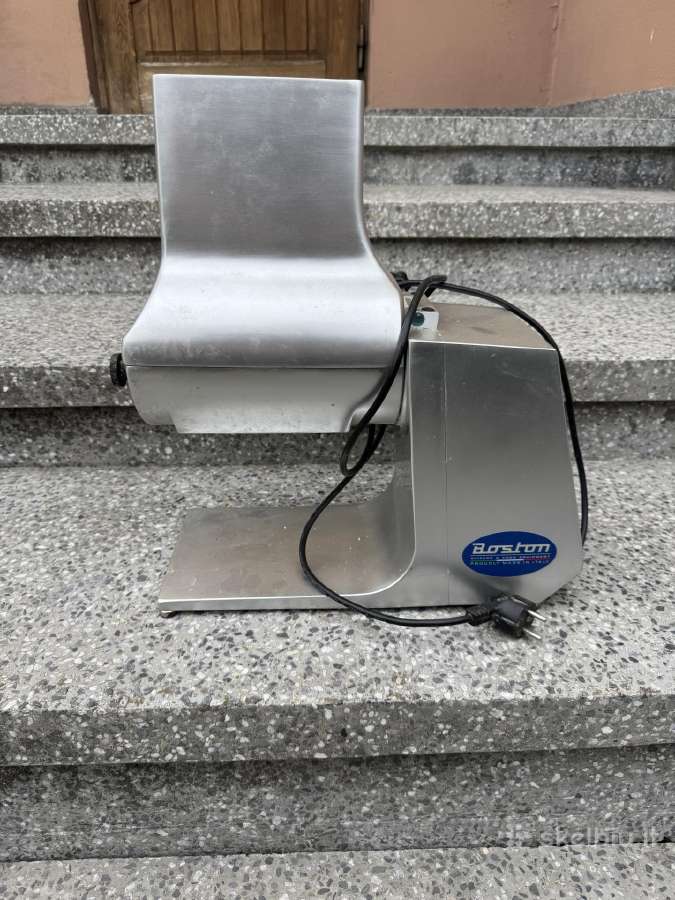 Elektrinis mėsos purintuvas Boston
