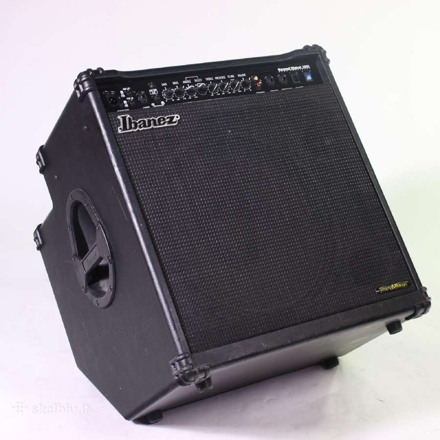 Ibanez Sound Wave 100 bass ampifier.