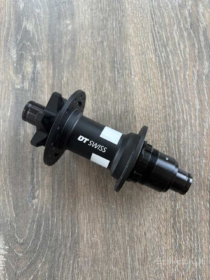 DT Swiss 350 Classic Rear Hub - nuotraukos Nr. 2