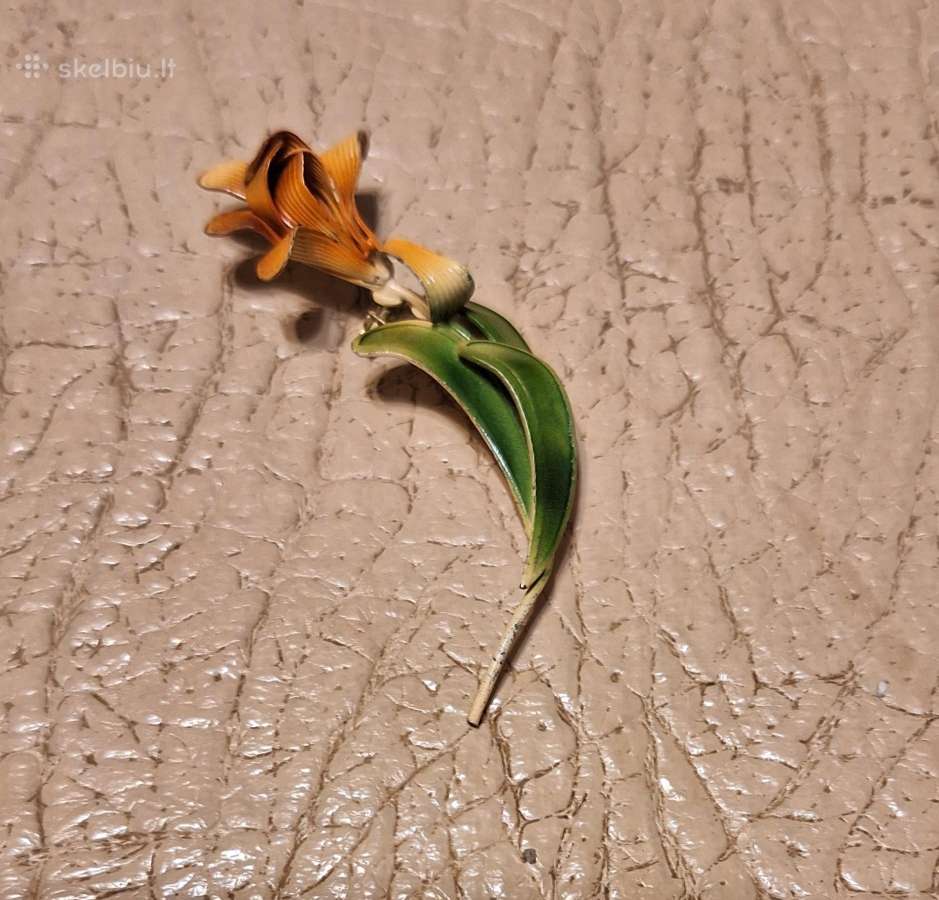Vintažinė floristinių motyvų sagė - nuotraukos Nr. 3