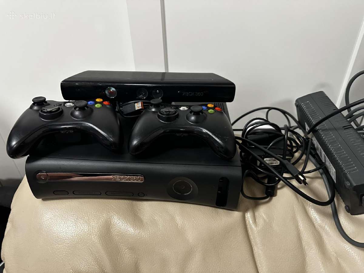 Xbox 360+kinect+100 žaidimų+2pulteliai
