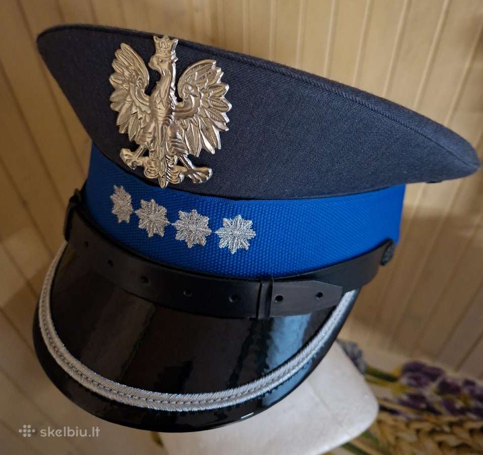 Policijos kepurė lenkiška